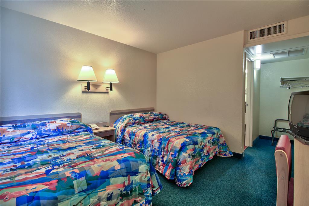 Budgetel Inn & Suites Yuma Room photo