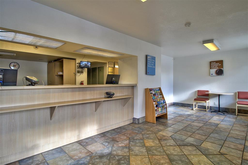 Budgetel Inn & Suites Yuma Interior photo